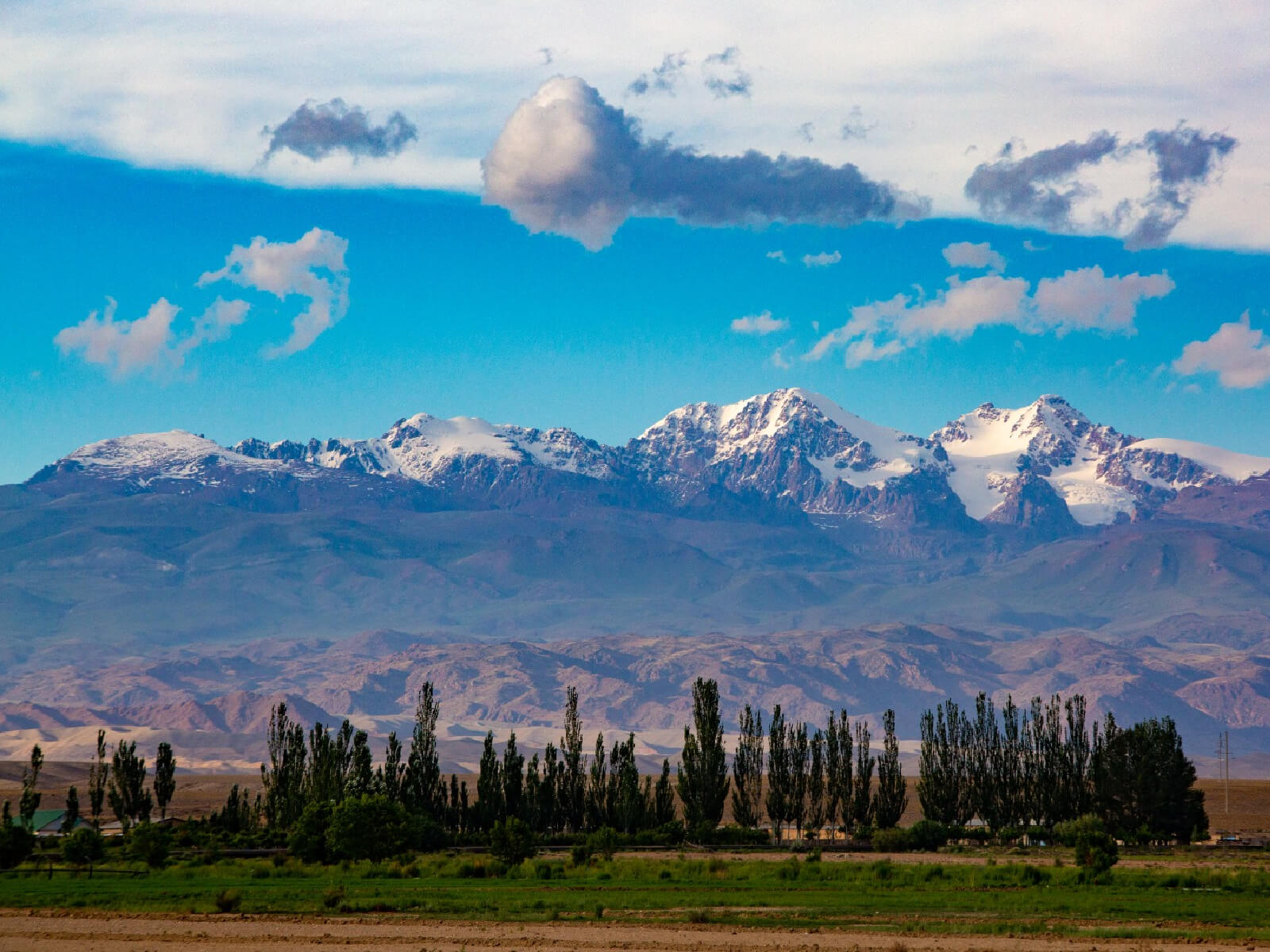 Kyrgystan_desktop_01